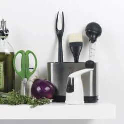 Basting Brush | OXO Good Grips Silicone Brushes -KitchenCraft Deals Store 1071061 5 oxogoodgrips siliconebastingbrush