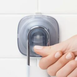 StrongHold™ Suction Fogless Mirror -KitchenCraft Deals Store gg 13206400 4c 1