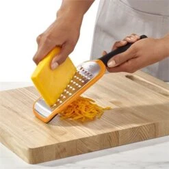OXO Etched Coarse Grater, Orange