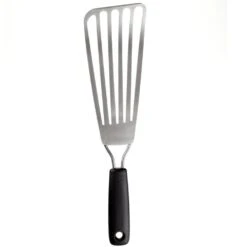 Oxo Fish Turner