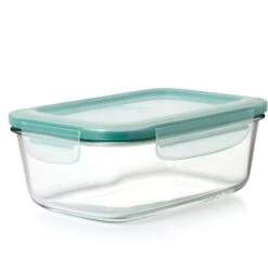 OXO Good Grips 8 Cup Smart Seal Glass Rectangle Container