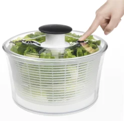 Oxo Good Grips Small Salad & Herb Spinner, 1.9L -KitchenCraft Deals Store oxo oxo good grips small salad herb spinner 19l 7