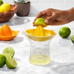 OXO Large 2-in-1 Citrus Juicer